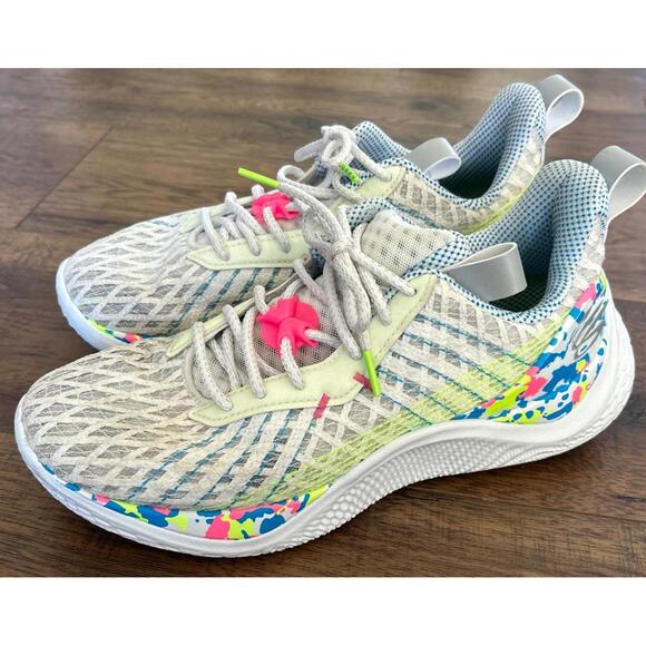 Men’s Under Armour Steph Curry 9.5 Splash Party Basketball Shoes Glow In Dark - Picture 2 of 15